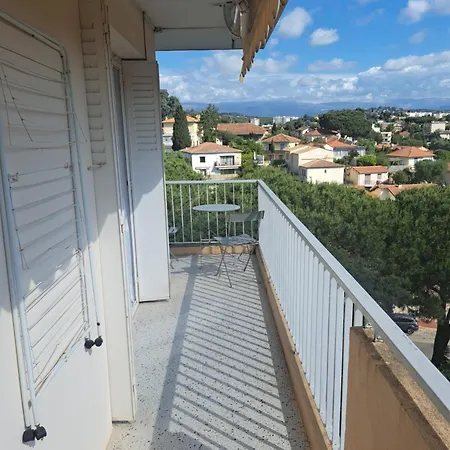 3 Pieces A Croix Des Gardes Cannes